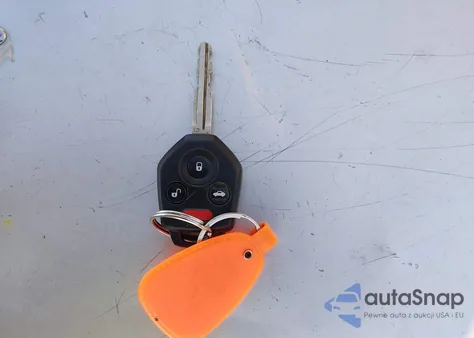 2014 Subaru Xv Crosstrek 2.0I Premium из США, поврежденный, VIN JF2GPAVC7E8282294